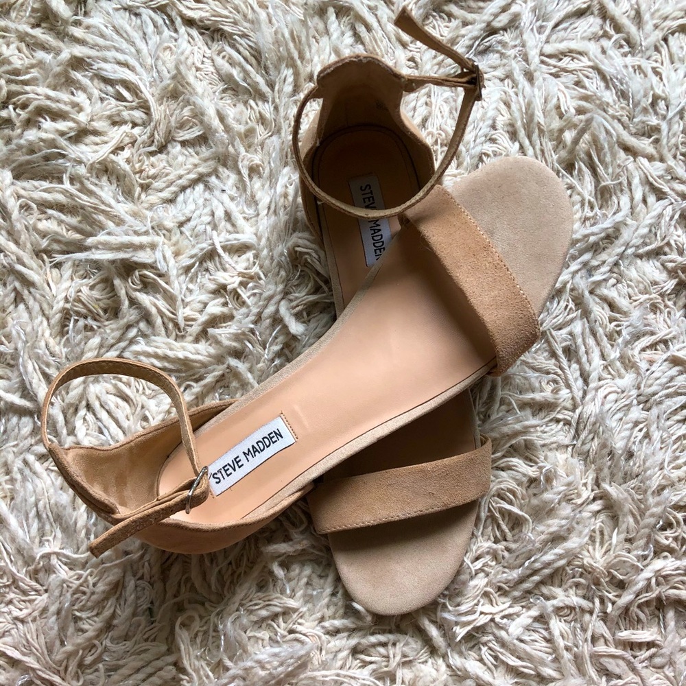 Steve Madden Tan Nubuck Sandals